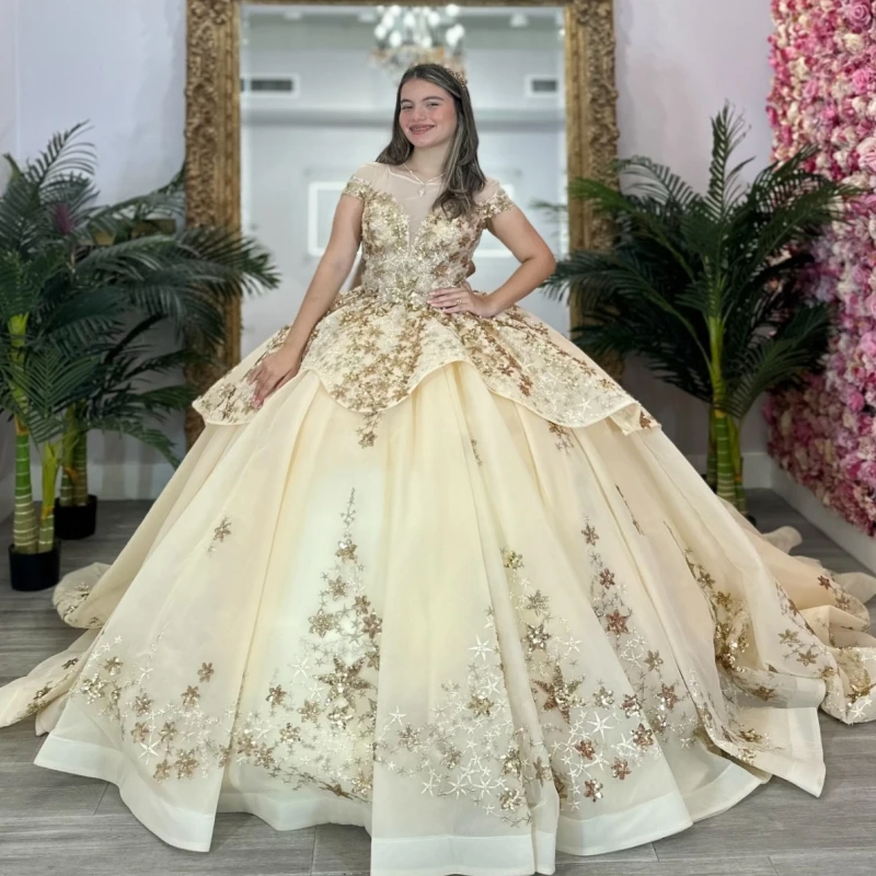 فساتين Quinceanera الكاكي قبالة الكتف الترتر زين الدانتيل الديكور كريستال تول حفلة عيد ميلاد الحلو 16 فستان Vestidos 15