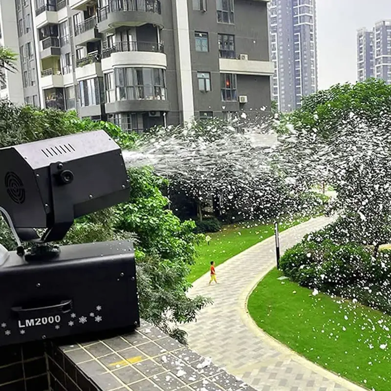 Mini 2000W Christmas Snowflake Machine Shaking  Artificial Snow Machine Portable for Dancing Show Outdoor Party Neve Machine