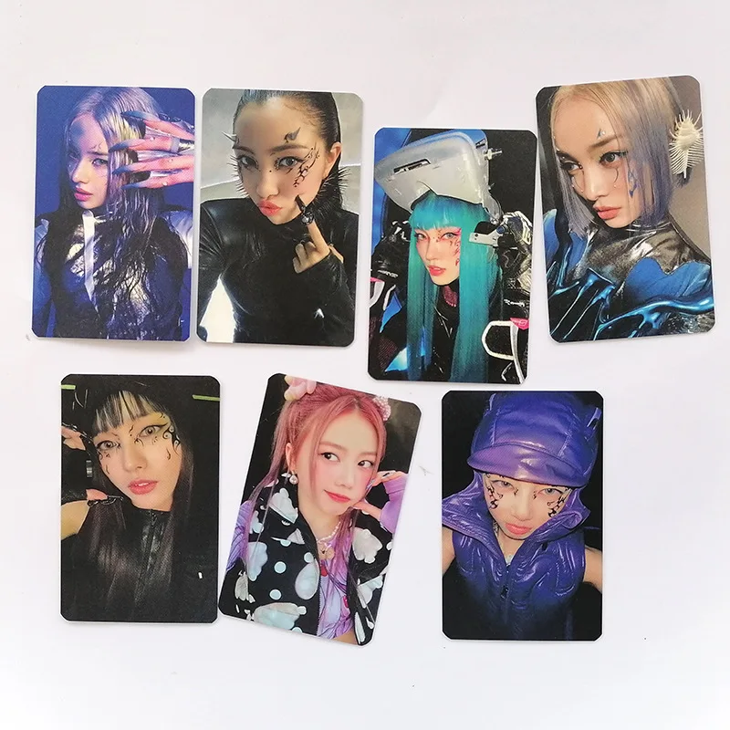 

7Pcs/Set KPOP XG NEW DNA Album Member Selfie Fashion Lomo Cards JURIA HINATA COCONA Two Sides Photocards Fans Collection Gifts