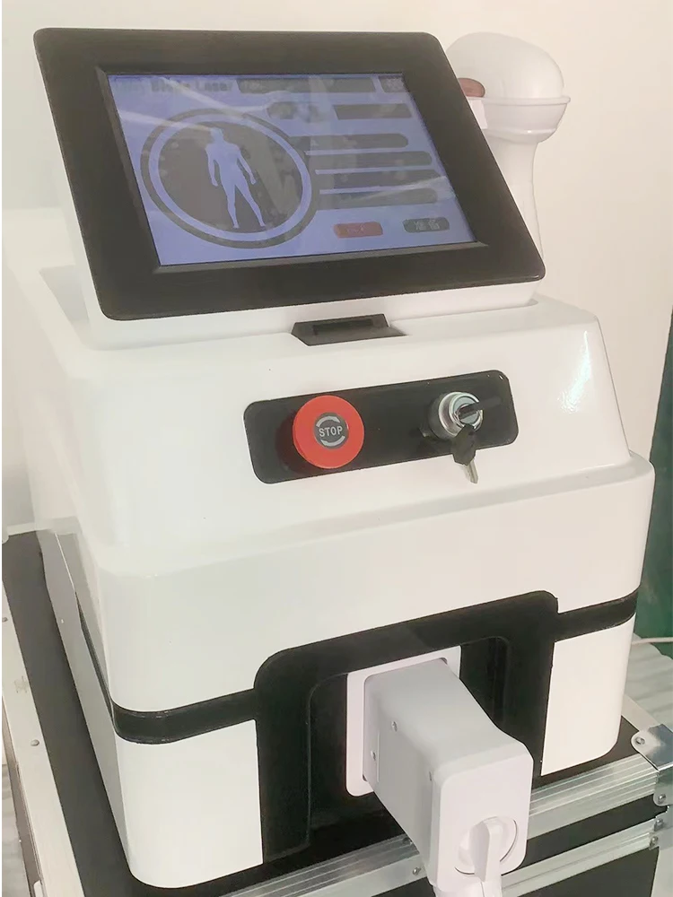 전문 808 다이오드 레이저 영구 제모기, 3 파장 레이저, 808nm, 755nm, 1064nm, 새 버전