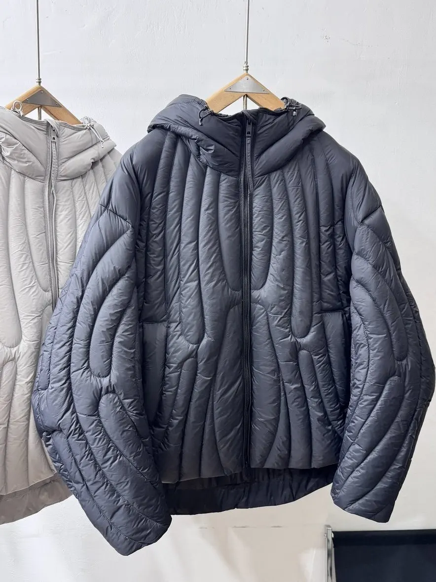 

Trendy Laser Line Quilted Hooded Men's down Jaet Loose Warm Luxury White Du down Padded Coat Outerwear for Winter
