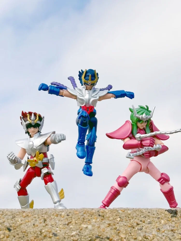 オリジナル Blokees ゴールド聖人アクションフィギュアチャンピオン沙織キド星矢ムアイオリア組み立てフィギュア子供のおもちゃ誕生日ギフト