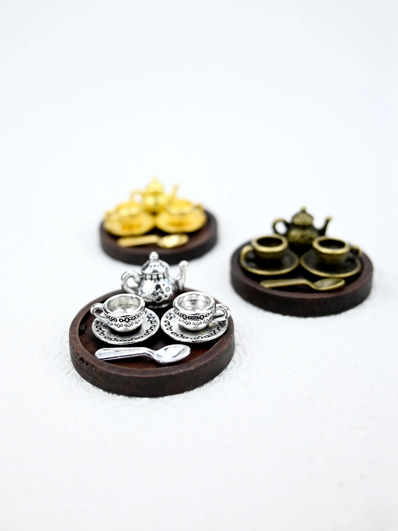 A Miniature Vintage Tea Set Scene Model Ornament, Wooden Tray, 1:12 Dollhouse Dollhouse, Miniature Food Toys, Photography Props, Micro Landscape Ornaments, Miniatures Decoration, Home Decor, Small Gifts, Giveaways, Etc