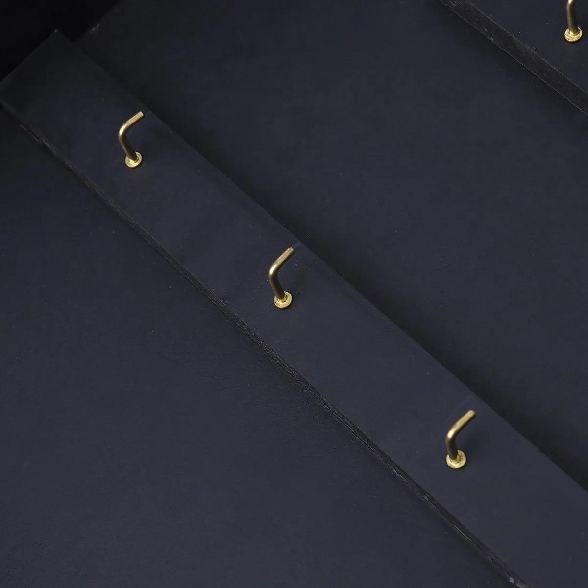 wooden-letter-retro-wall-mounted-holder-for-home-office-kitchen-decorative-key-storage-decorative-key-case-organizer-case