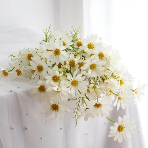 10pcs Artificial Daisy Flowers, Fake Daisy Flowers UV Resistant Outdoor Fake Wildflowers with Stems Faux Greenery Shrubs Plants