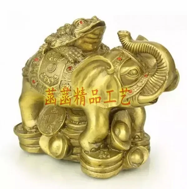 A pure copper as copper ornaments like toad toad elephant toad feng shui ornaments lucky home town very special offerroom Art