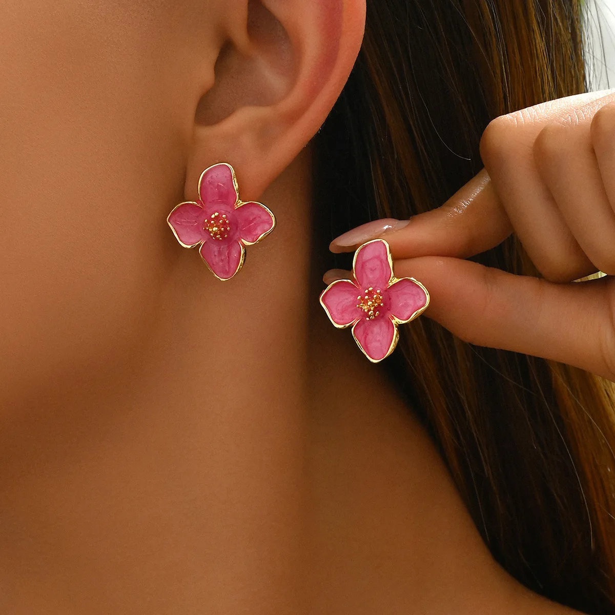 Ins Small Fresh Sweet Women's Earrings High-end Flower Oil Design Niche rarrings