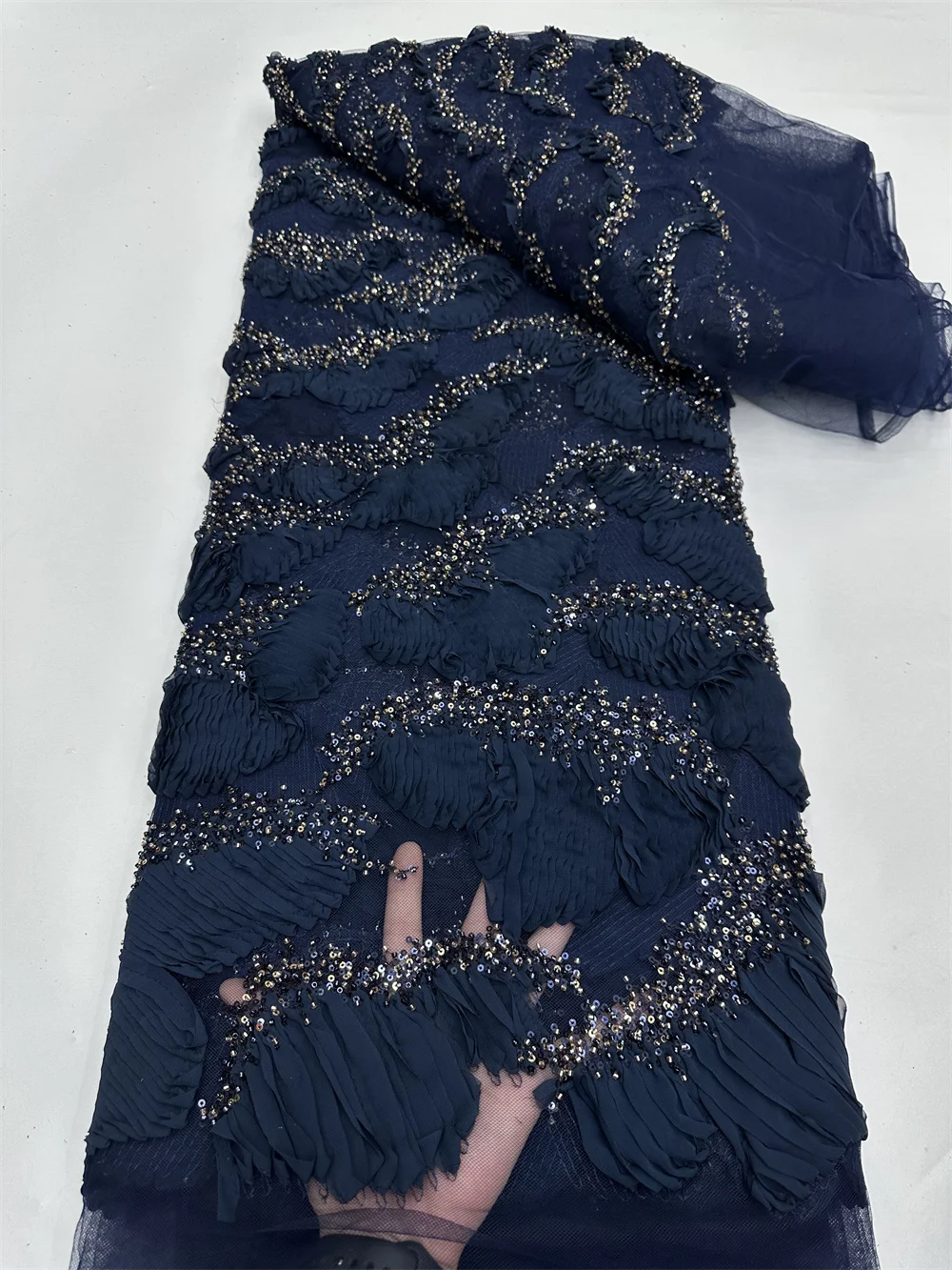 

Модная французская сетчатая 3D кружевная вышивка, кружевная ткань с бисером и блестками, африканская нигерийская сетчатая кружевная ткань для свадебного платья для женщин