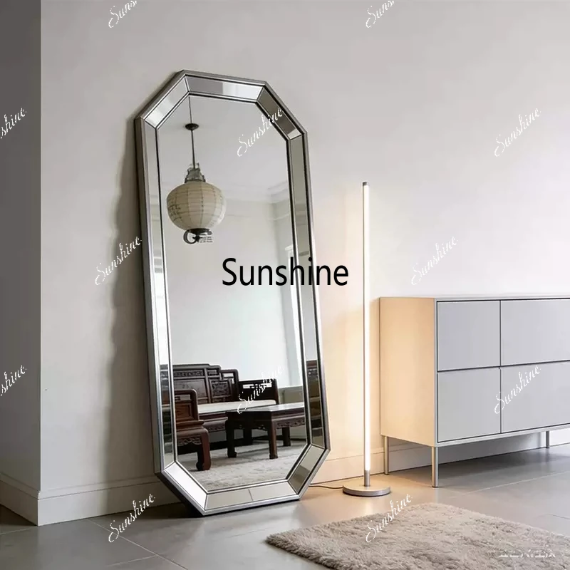 

European clothing store full-body floor mirror three-dimensional full-length mirror wall-mounted fitting mirror