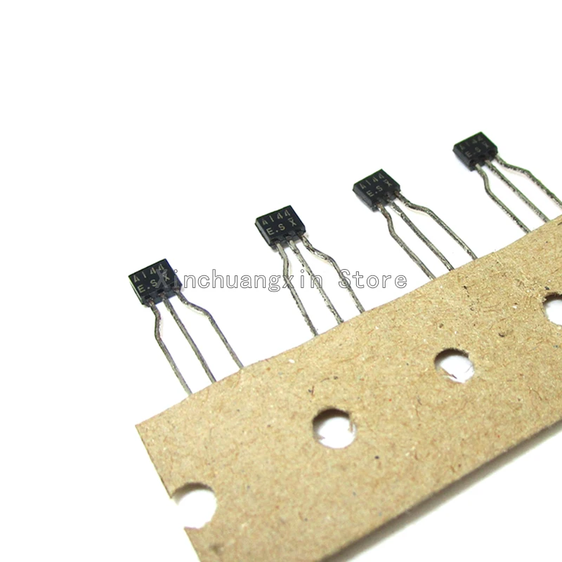 10PCS-50PCS A144-ES 2SA144-ES DTA144ESATP A144 DTA144ES TO-92 Built-in resistance digital transistor