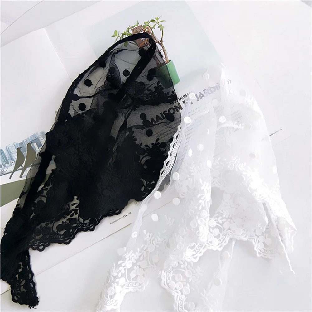 Lace Lace Solid Color Triangle Scarf Female Spring, Autumn and Winter New All-Match Korean Small Scarf Wrist Silk Scarf