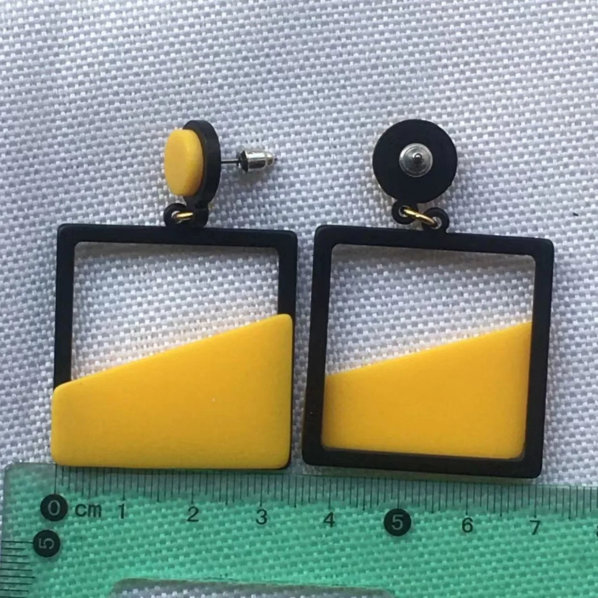 Exaggerated Acrylic Earrings for Women Girls Yellow & Black Stitching Drop Earrings Fashion Party Earrings Jewelry ED01