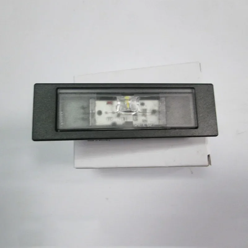 

Светодиодный фонарь заднего номерного знака 63267193293 Для BMW E90 E92 E93 F30 F35 X1 E84 328xi 328i 335xi 335i 2004-2012