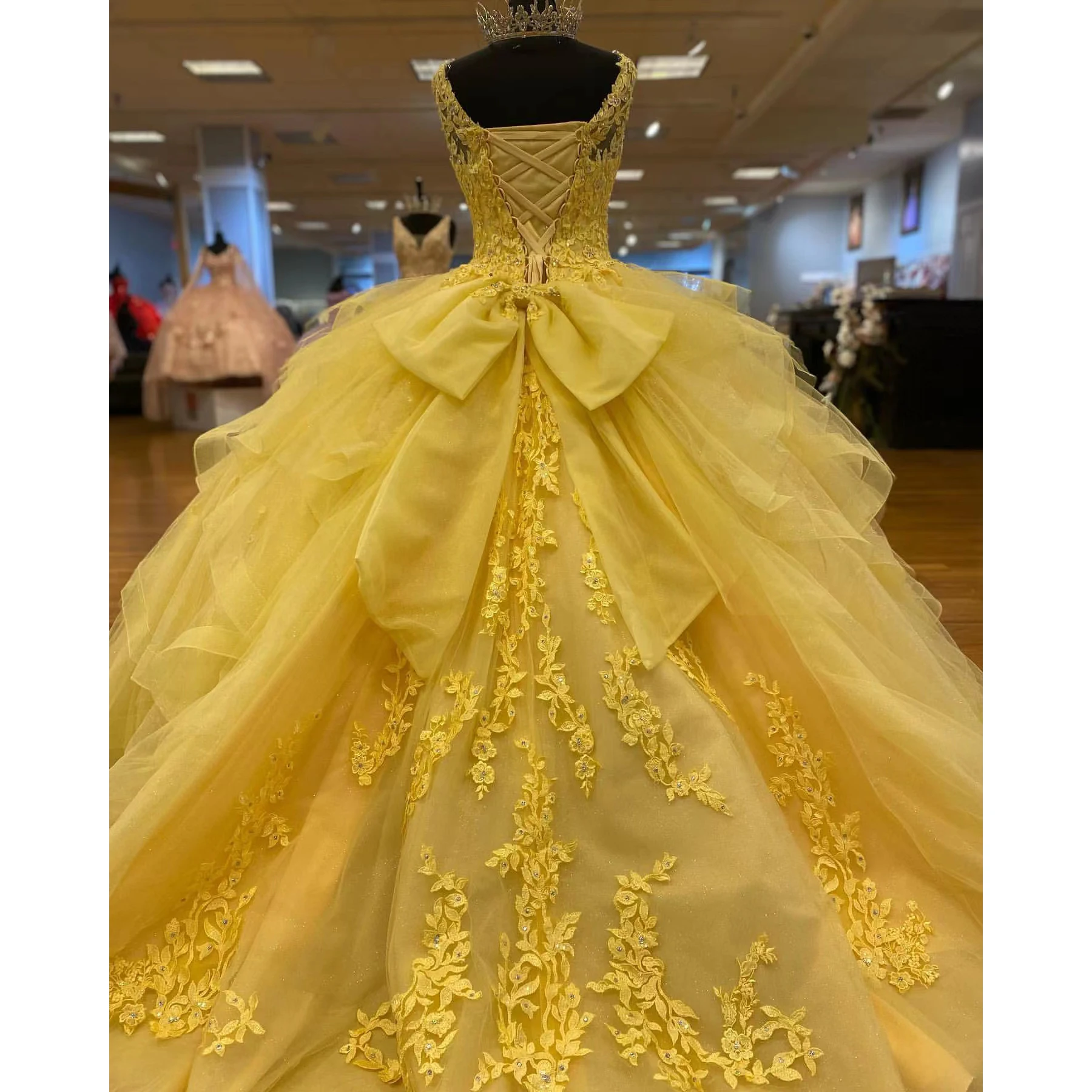 Vàng Quinceanera Áo Chiếu Trúc Hạt ĐÍNH HẠT CƯỜM Appliques Nơ Voan Cô Dâu BẦU VÁY Công Chúa Vũ Hội Đảng Đầm Áo De Soirée