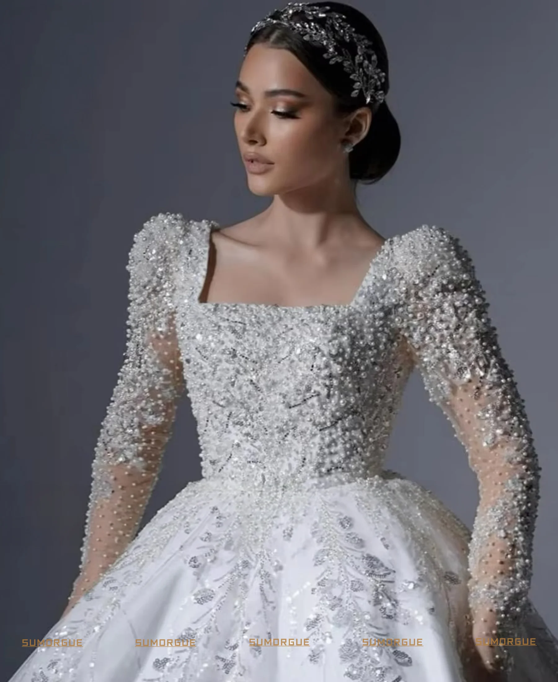 Luxury Ball Gown Wedding Dresses Boat Neck Long Sleeve Lace Sequined Princess Bridal Gowns High-end Customized Vestidos De Novi