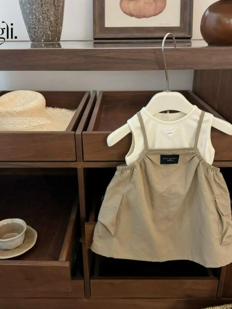 

Модный комплект из жилета и юбки-шорта для девочек: Новинка летней коллекции, шелковистый топ и юбка-шорты из двух частей для малышей, трендовый летний наряд