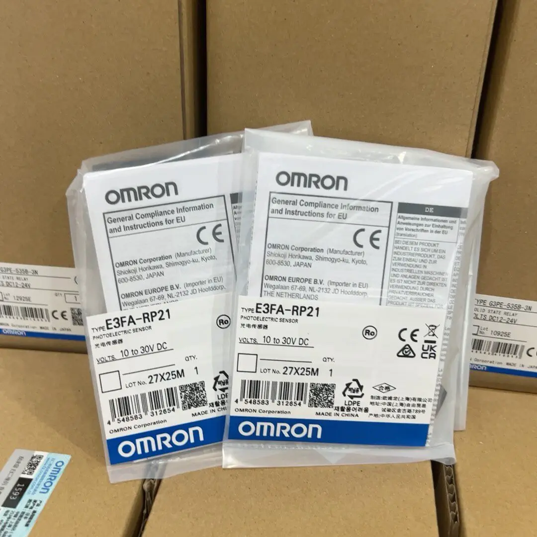 Omron E3FA-RP21 photoelectric sensor, brand new original and genuine