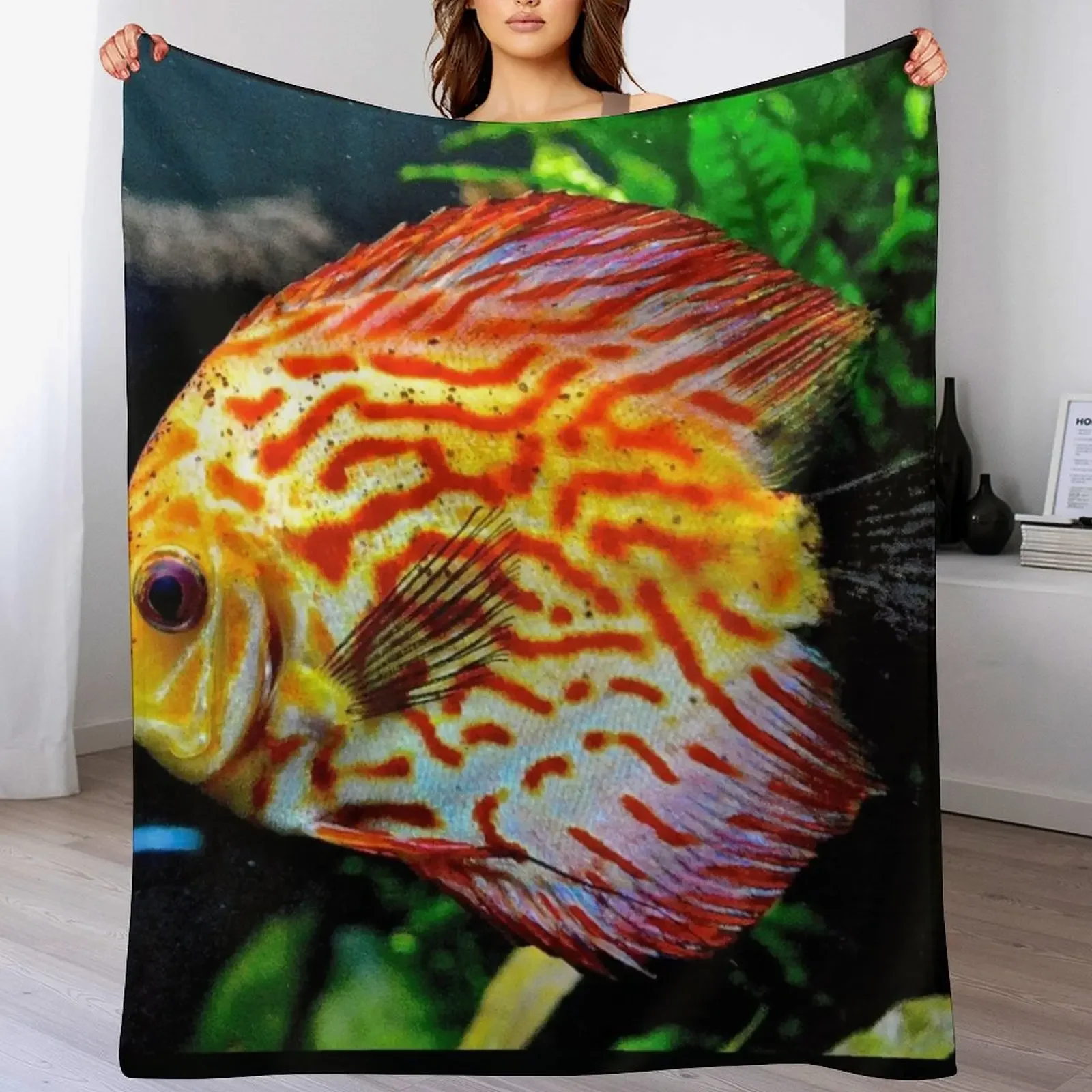 

Fishes! Discus Fish Throw Blanket Ultra Soft Flannel Fleece Blanket for All Seasons