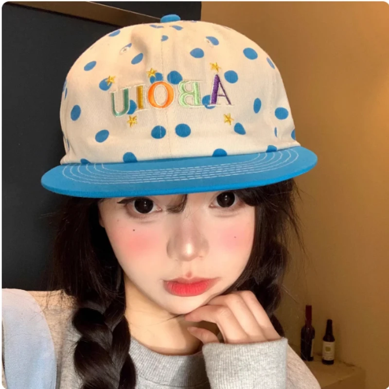 

Korean Polka Dot Letter Embroidery Color Blocking Flat Brim Hip Hop Hat for Men and Women Outdoor Shade Adjustable Baseball Cap