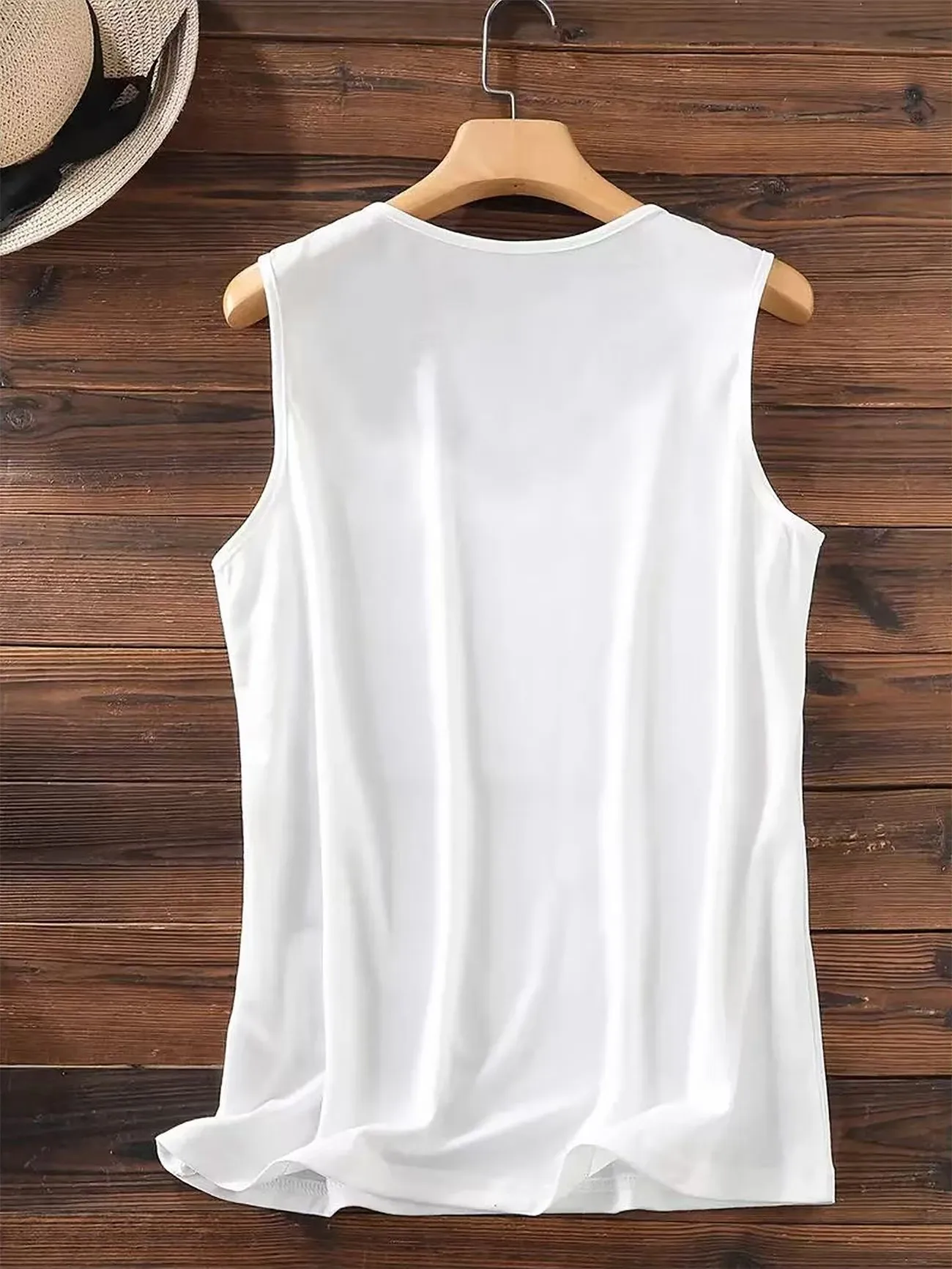 Graphic Blue Love Heart Print V Neck Sleeveless Tank Top Fashion Casual Vest T Shirts Women Top V-Neck Clothes Daily