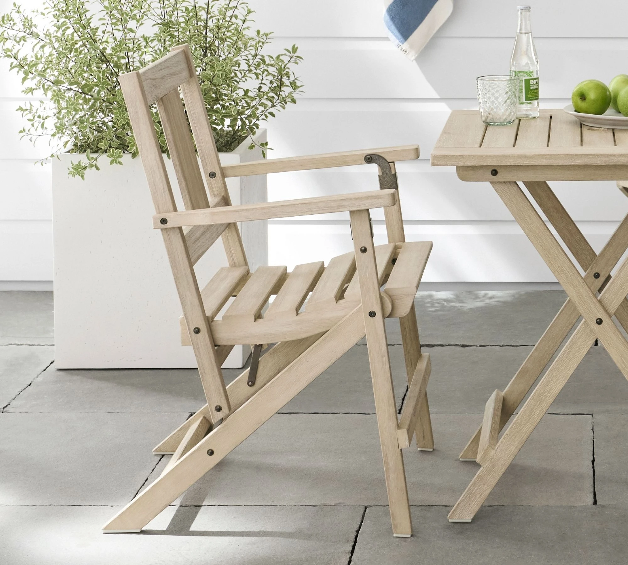 

Minimalist Folding Garden Wood Chairs Teak Frame Folding Chairs Durable Teak Leisure Chair For Villa Courtyard