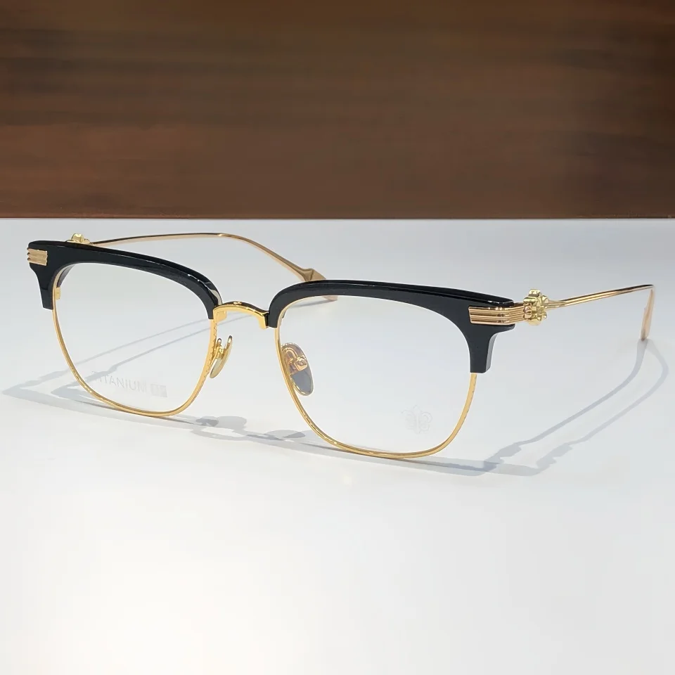 

New Fashion Myopia Glasses Frame Men Personality Women Luxury Brand Designer Pure Titanium Ultra Light Half Frame Square Glasses