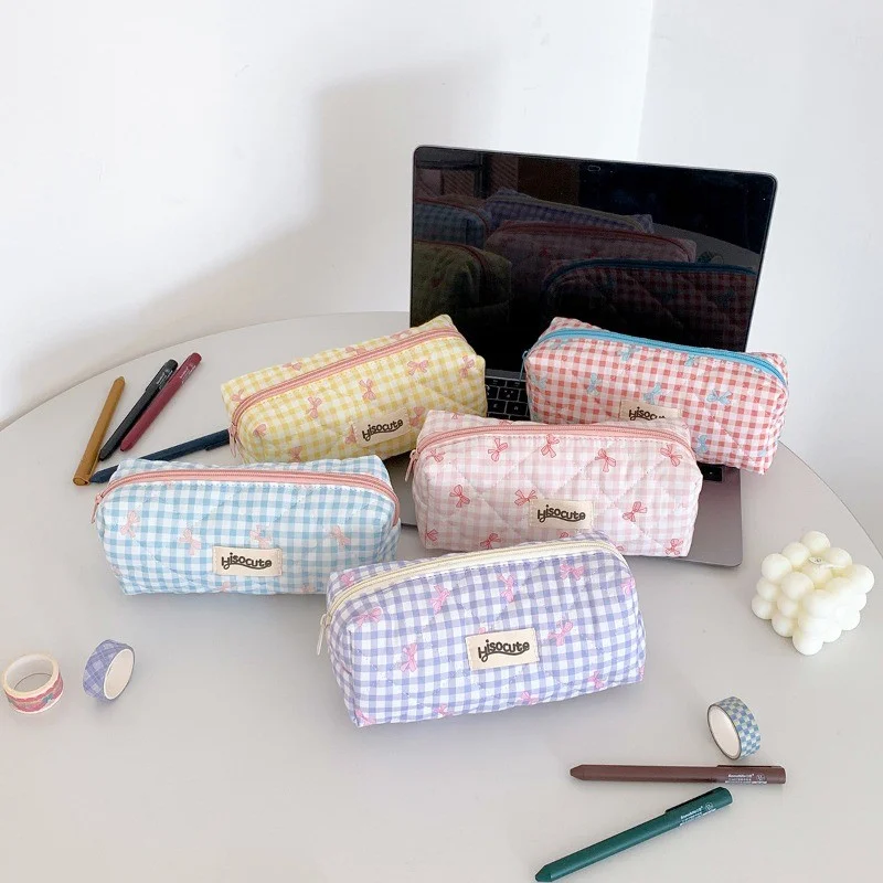 Creative Cream Color Checkered Pencil Case Cute Bow Large Capacity Pencil Box Portable Student Stationery Storage Bag