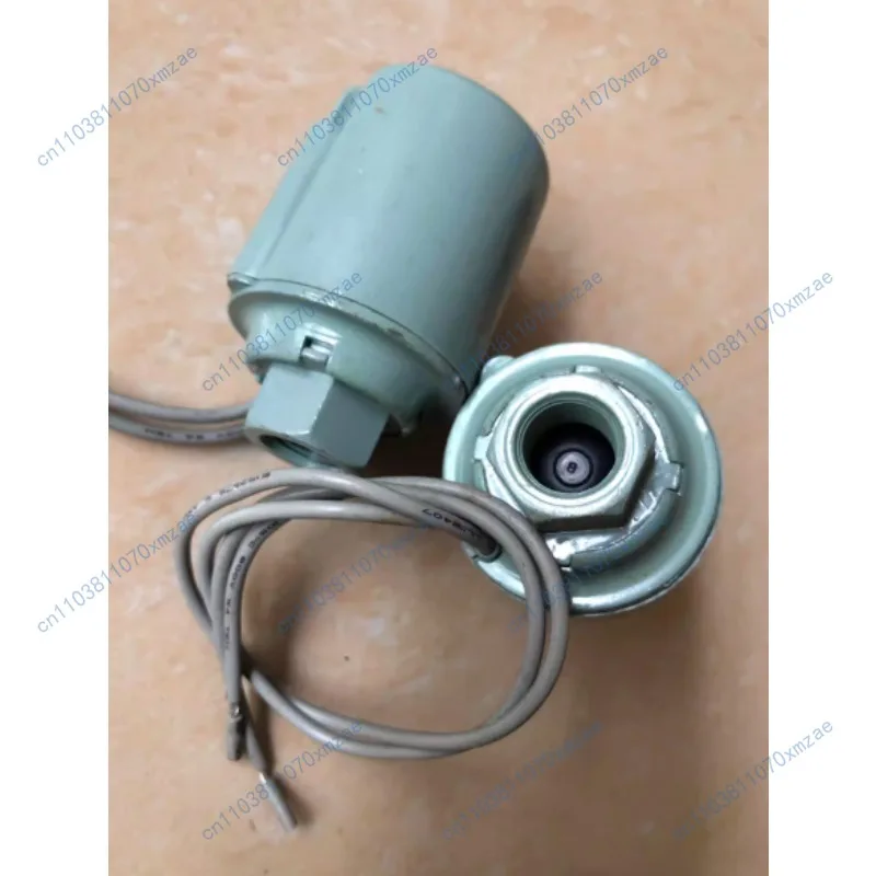 1pcs Pressure Switch PS-02 10A 230VAC