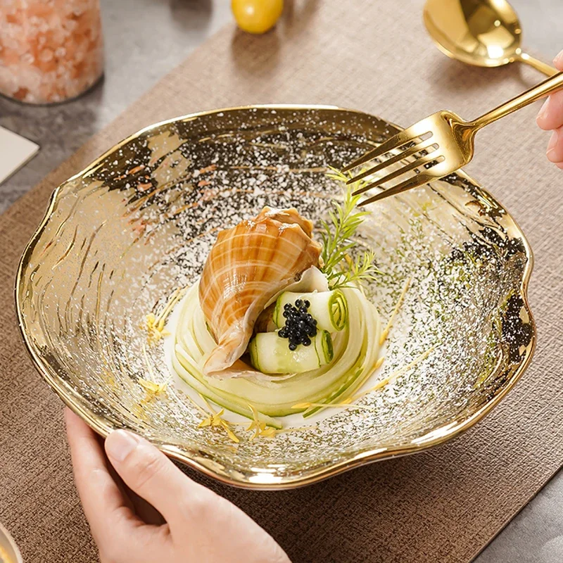 

Lotus-shaped Ceramic Bowl Gradient Gold Irregular Ceramic Bowl Shaped Salad Bowl Kitchen Tableware Table Decoration Plate
