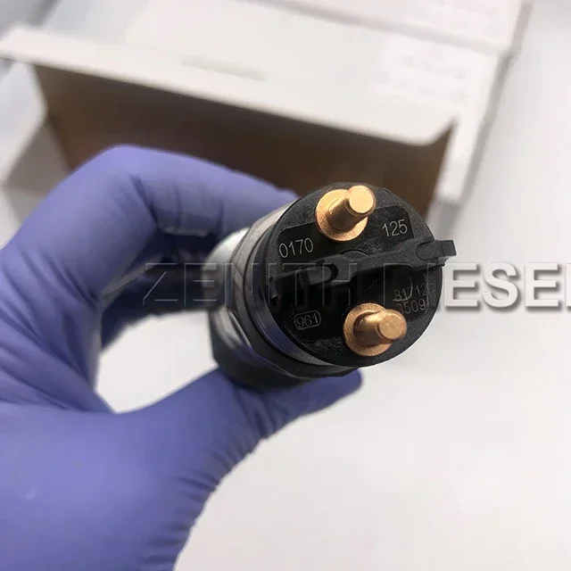 

Common Rail Injector 0445120125 For Cum mins QSL9 8.9 CASE NEW HOLLAND Kom atsu PC300-8