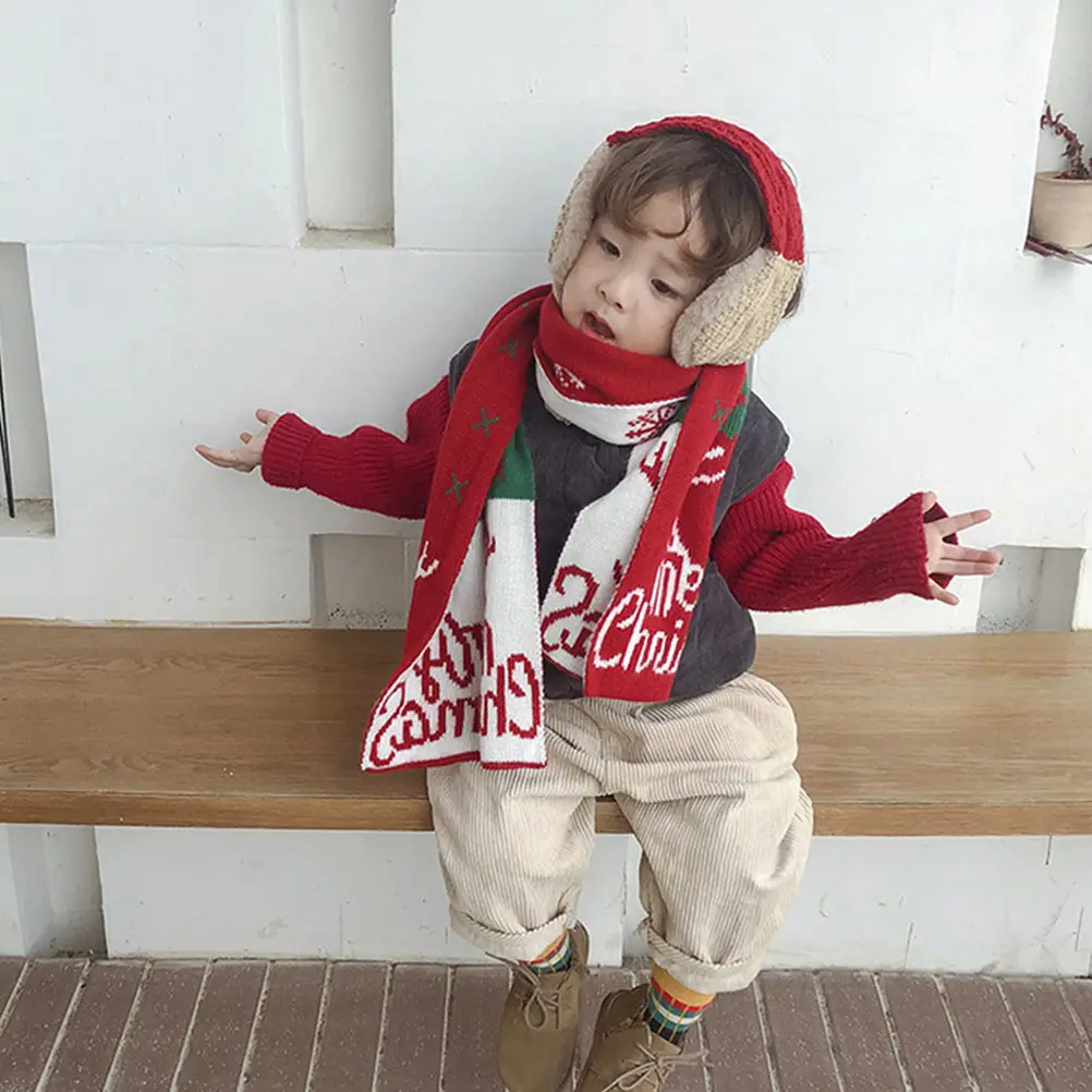 

2Pcs Children Earshield Earmuff Scarf Winter Earflap Yarn Warm Christmas Adornment Stylish Colors Matching Outfit