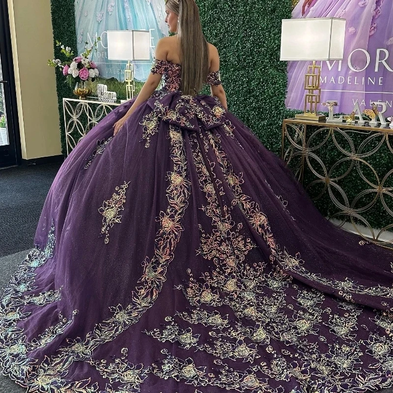 Quinceanera roxa brilhante querida do ombro vestido de baile, apliques de renda vestido de cristal, 15 anos, 2024