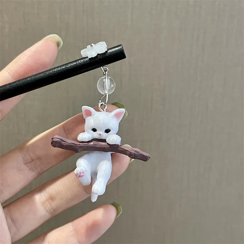 

Japanese New Holding Firewood Resin Cat Hairpin Cute Three-dimensional Cartoon Hairpin Simple Hairpin Retro Hairpin Jewelry Gift