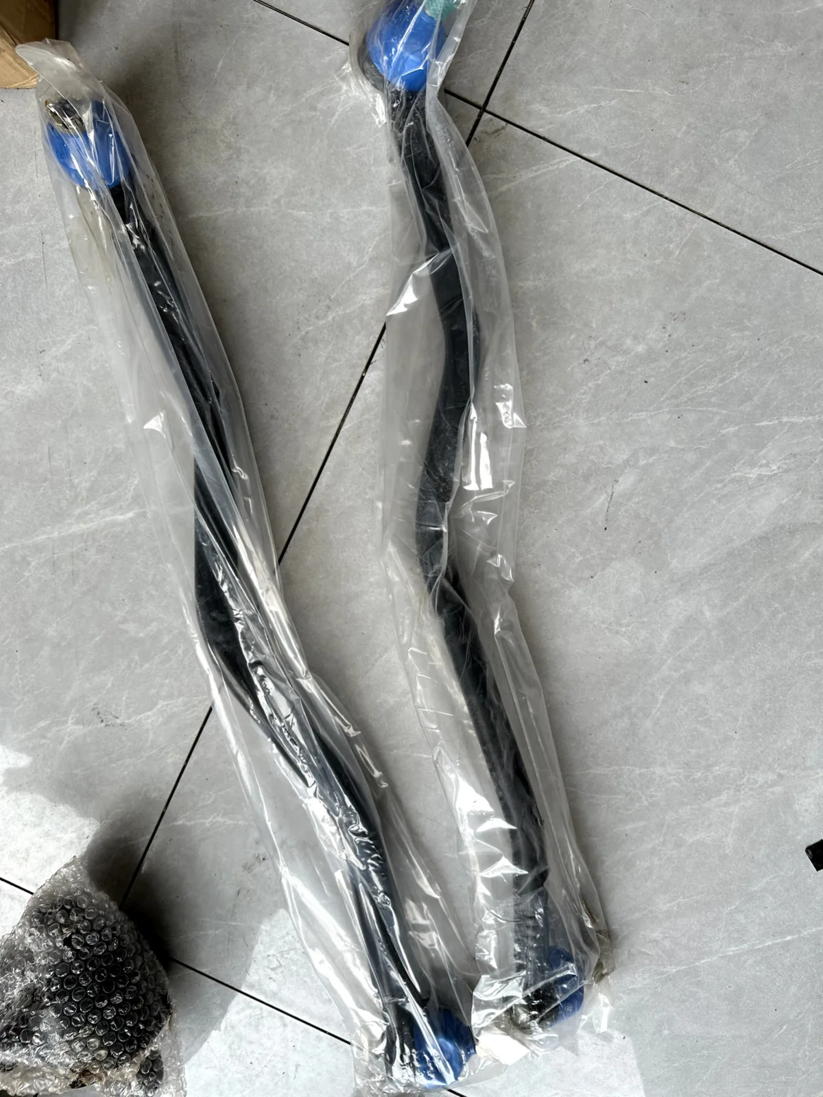 

FIT FOR MITSUBISHI FUSO CANTER TRUCK DRAG LINK MK382602