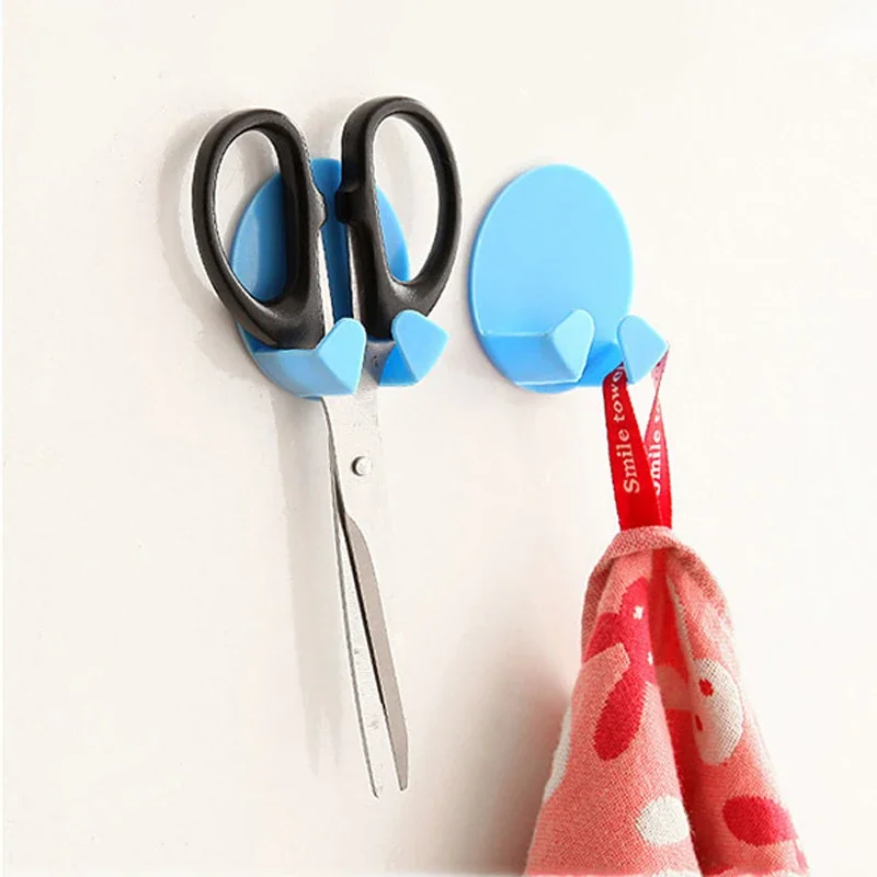 New 2 Pcs Household Home Practical Office Wall Adhesive Plastic Power Plug Socket Holder Hanger Hook Desktop Cable Organizer