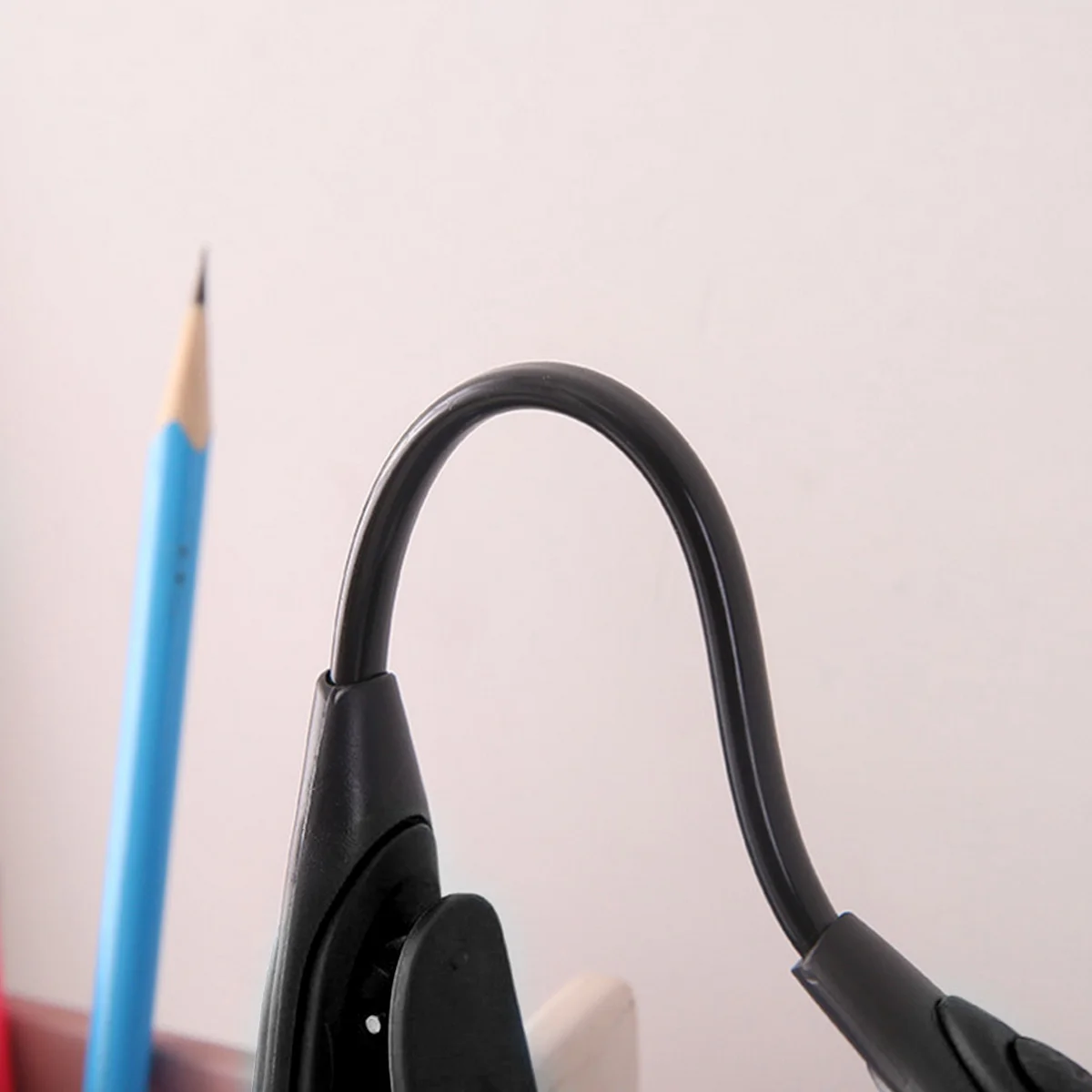 كتاب كليب Led قراءة كتاب مصباح مرنة الجدة الموسيقى النتيجة حامل ضوء لقراءة ضوء التخييم الصيد هدية أسود #2