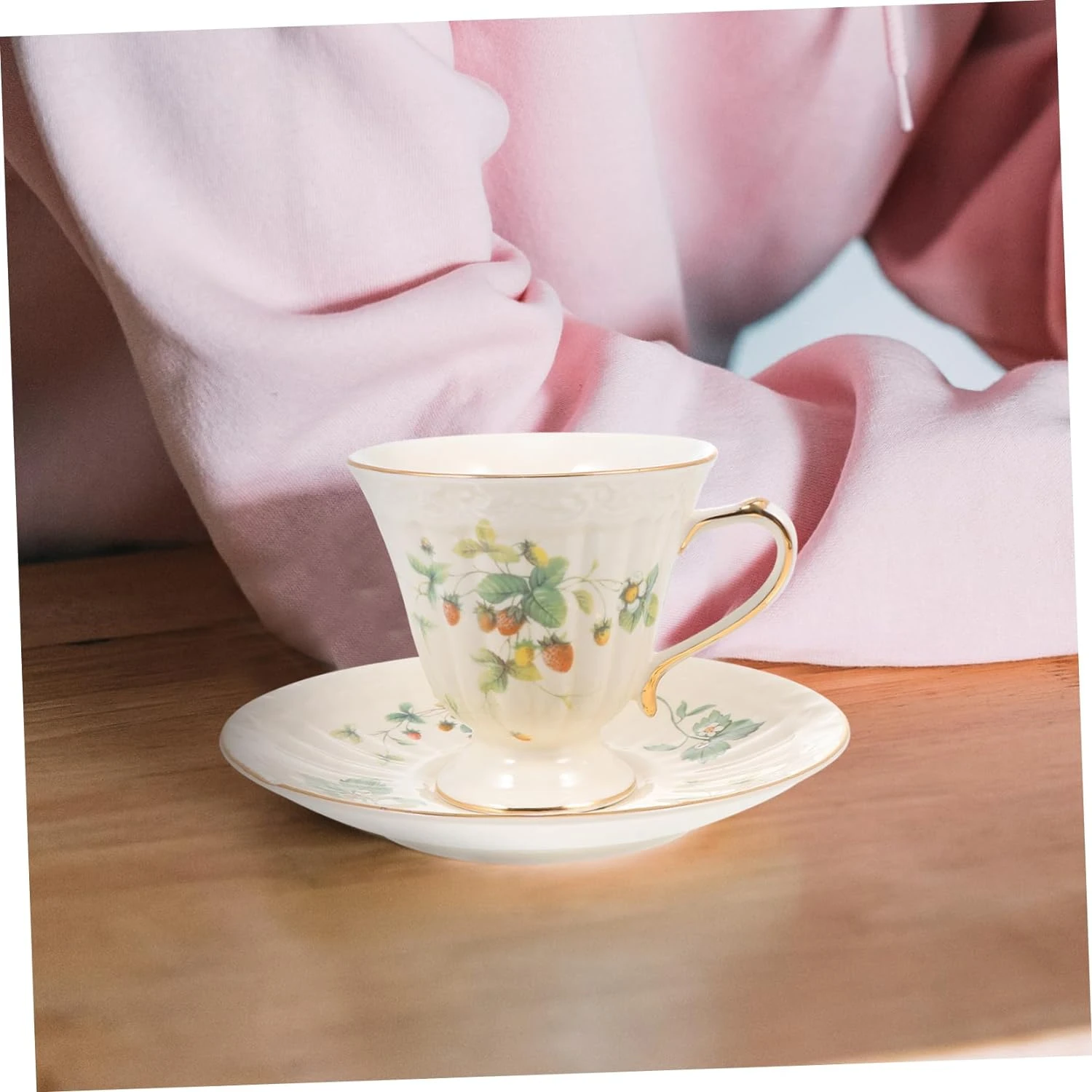 Luxurious, Exquisite, and Elegant Vintage Bee-themed Bone China Tea Cup Sets - Complete with Coffee Cup, Saucer, Milk Tray, Tea