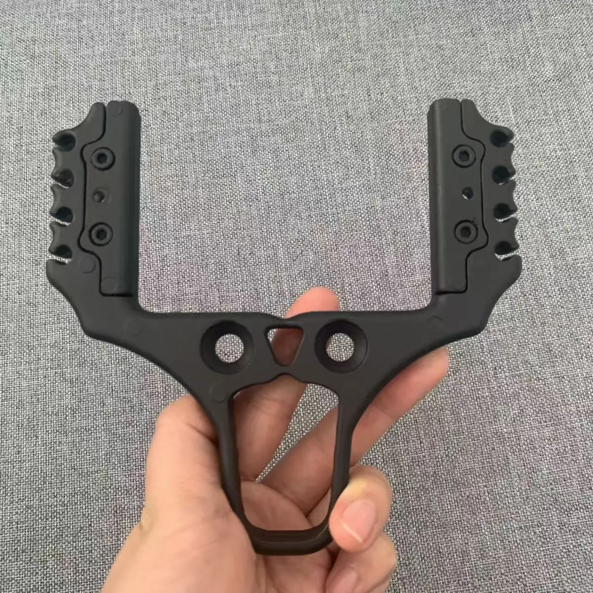 

Aluminum alloy thickened owl round flat dual-purpose bowhead four-strand bow door hole spacing3.5cm suitable for1.2diameter pole