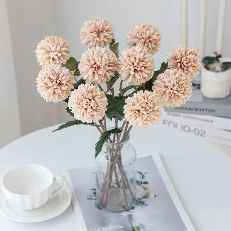 10/15 Stück Künstliche Blumen Seidenkugel Chrysantheme Hochzeits-Brautstrauß Heimtisch Fensterbank Festival-Deko DIY-Geschenk Bühnenrequisiten – Detail 1