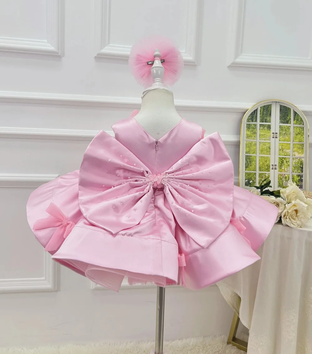 Maßgeschneidertes Blumenmädchenkleid mit Schleife, Hochzeitskleid, Geburtstagskleid, Festkleid aus Satin mit Tüllrock für Babymädchen