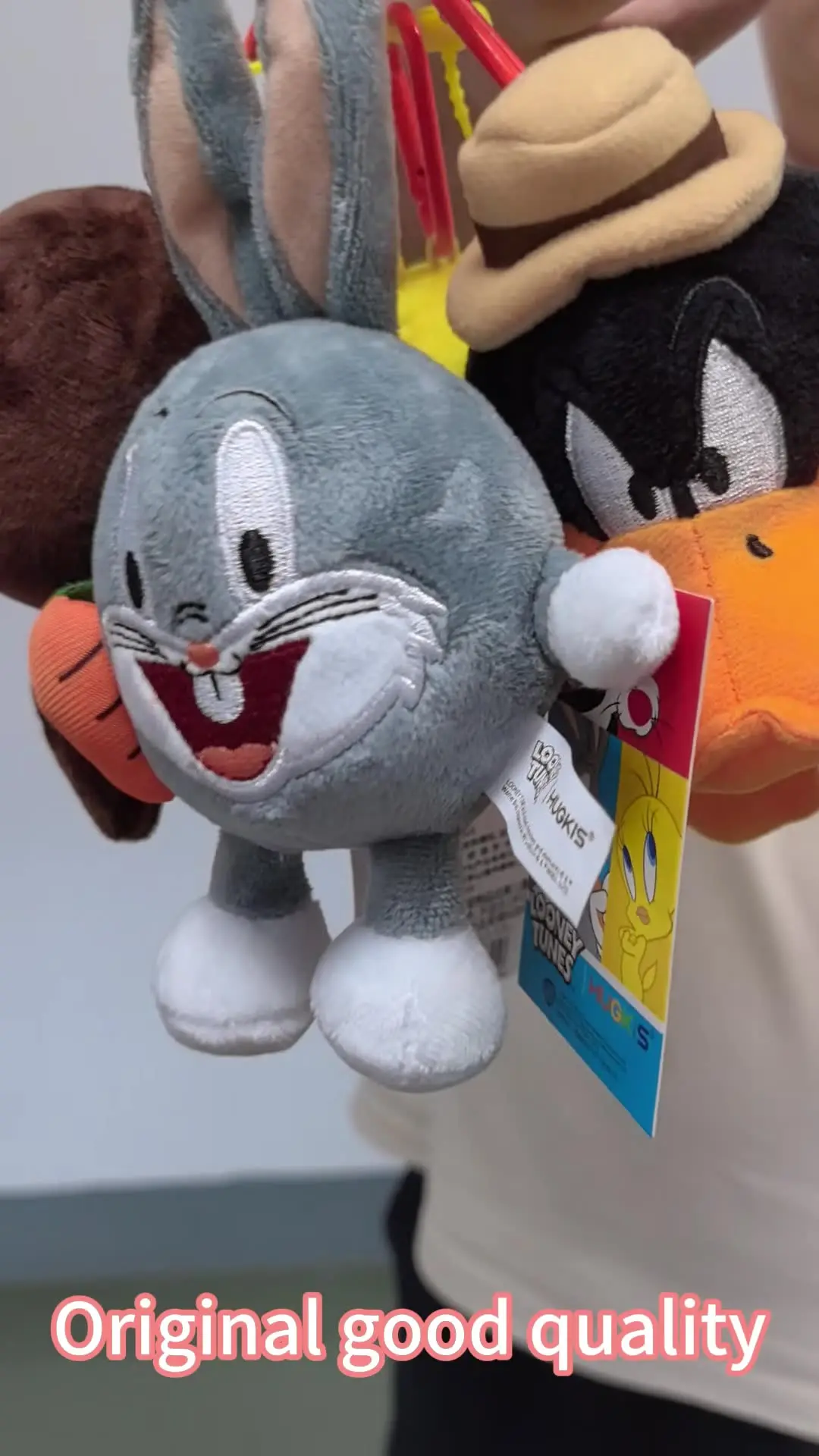 New 8cm Ball Shape The Looney Tunes Bugs Bunny Tweety Plush Toy