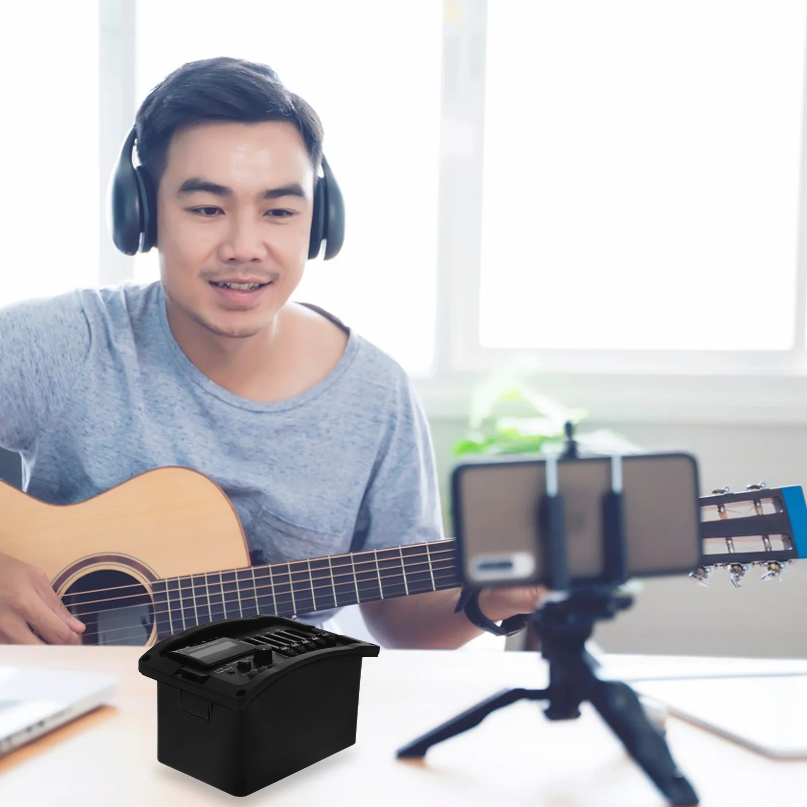 

5 Band Acoustic Guitar Pickup Preamp Electric Guitar Pre Amplifier Equalizer Tuner Bright LCD Volume Control