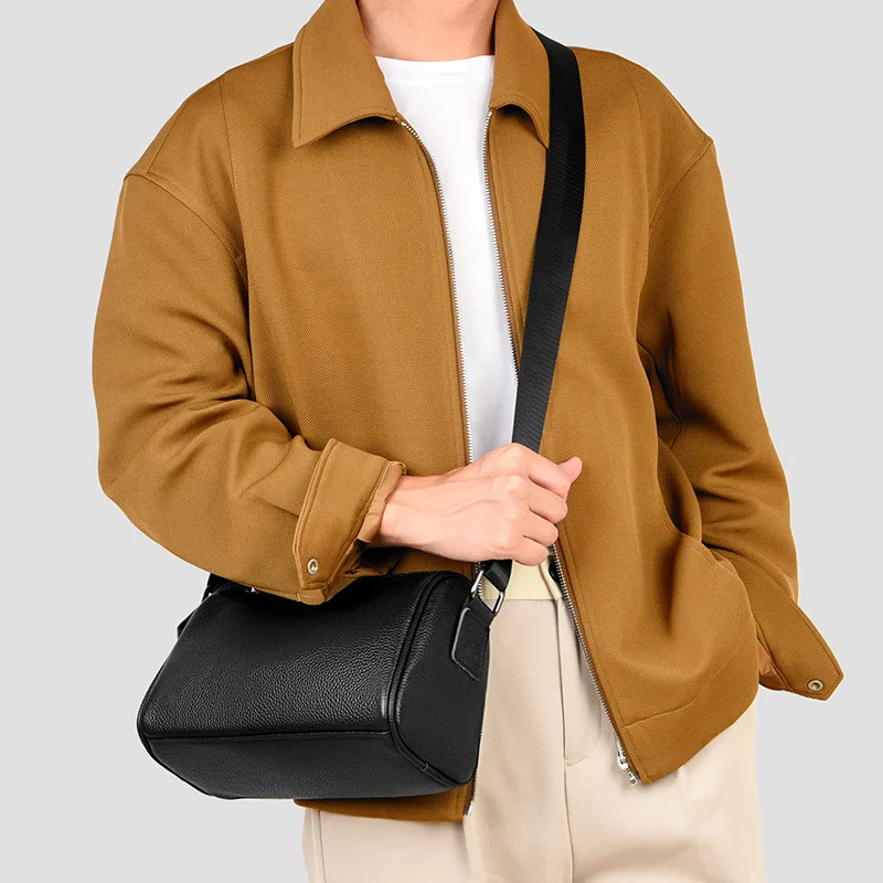 First Layer Cowhide Simple Single Shoulder Crossbody Bag with High-end Feel for Commuting, Leisure, Large Capacity, Fashion