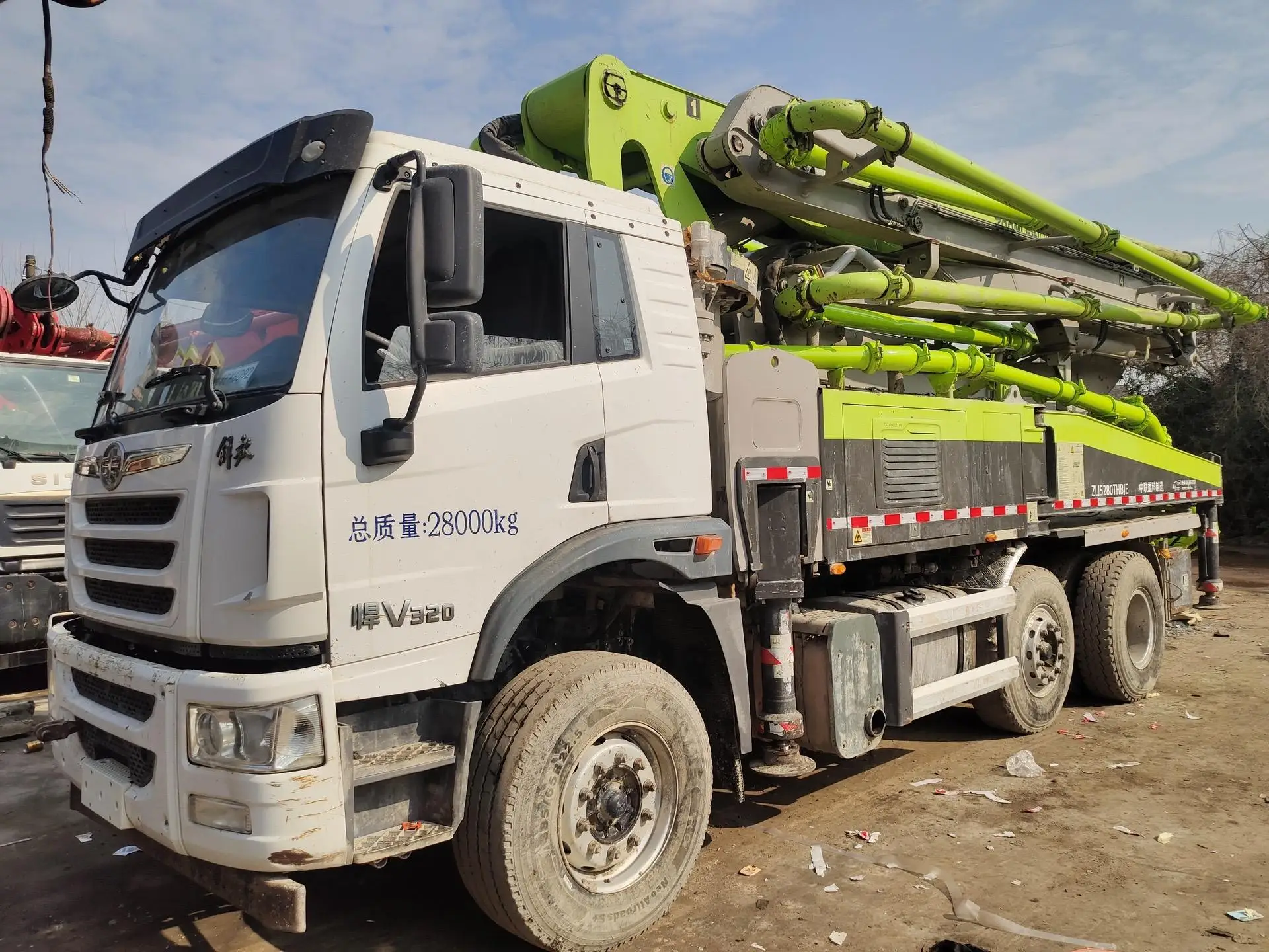 ZLJ5280THBJE Pump Truck 40m 56 M 52M Concrete Pump High End Chassis