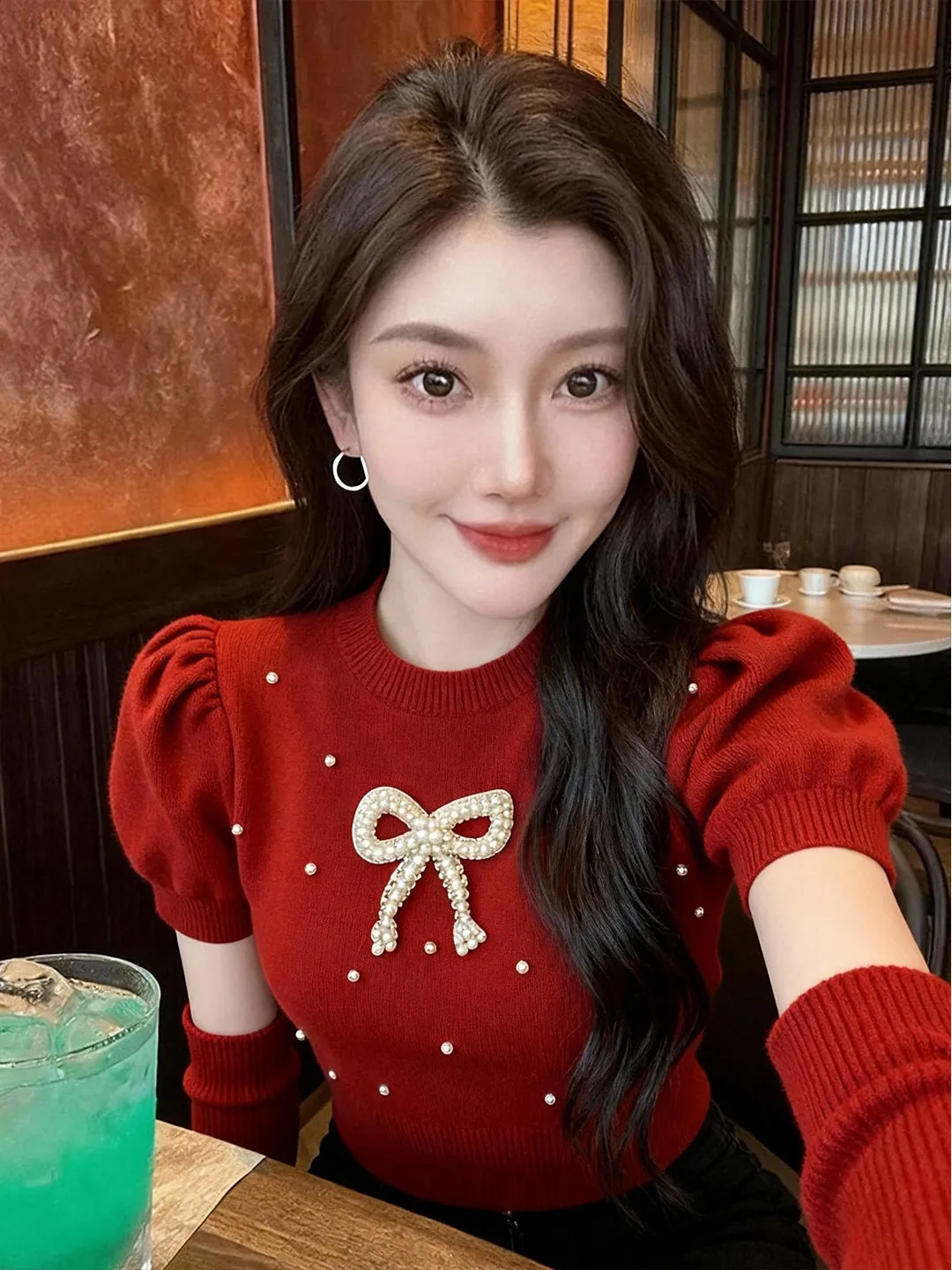 

Red Knitted Sweater with Bow Design for Women Spicy Girl Sle Cisas Aosphere Autumn Winter New Arrival High End Faion