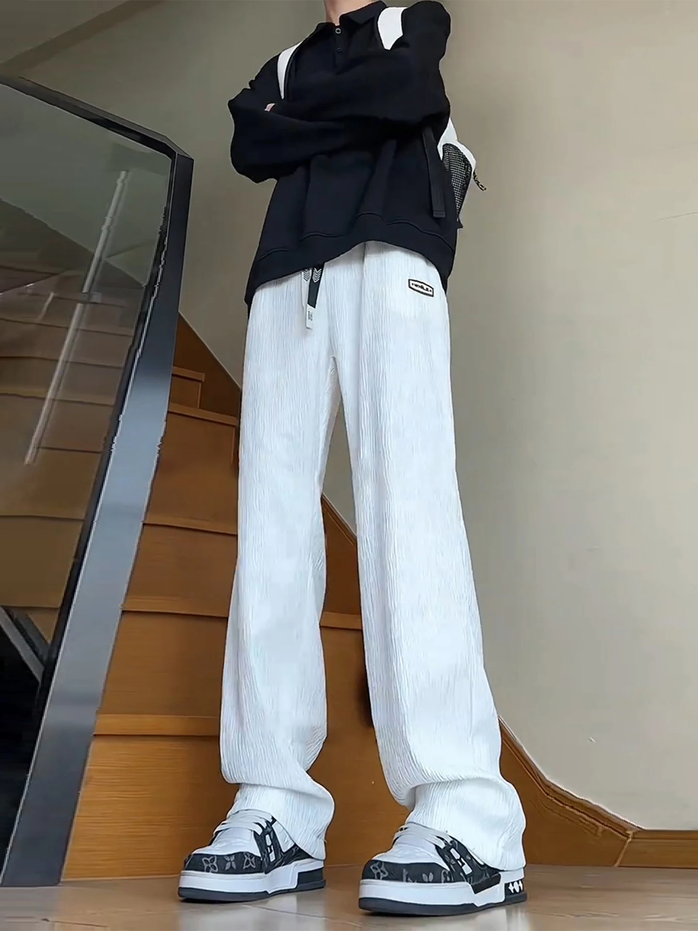 

Белые текстурированные прямые спортивные брюки в американском стиле для подростков, осенние длинные повседневные брюки, молодежная мода