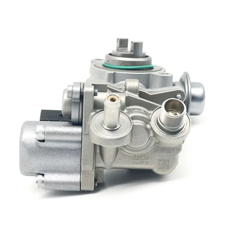 It is suitable for Mercedes-Benz high-pressure injection fuel pump 2710703701 A2710703701