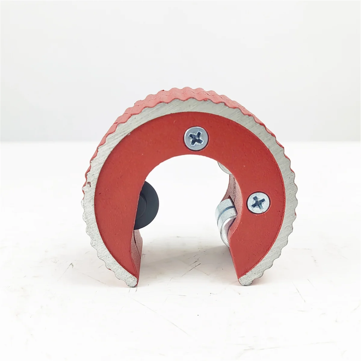 

A002 Copper Tubing Cutter Set Copper Pipe Cutter Tool,Include 3pcs 1/2-1in.Cutters,1pc Trimming Knife,3 Spare Cutting Wheel A