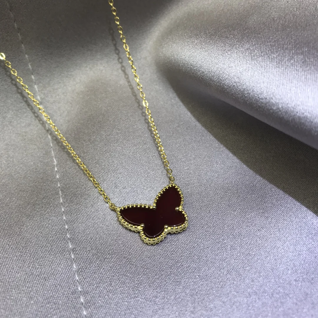 New European and American s925 Silver Butterfly Necklace Couple Gift Simple Fashion Versatile Personalized Light Luxury