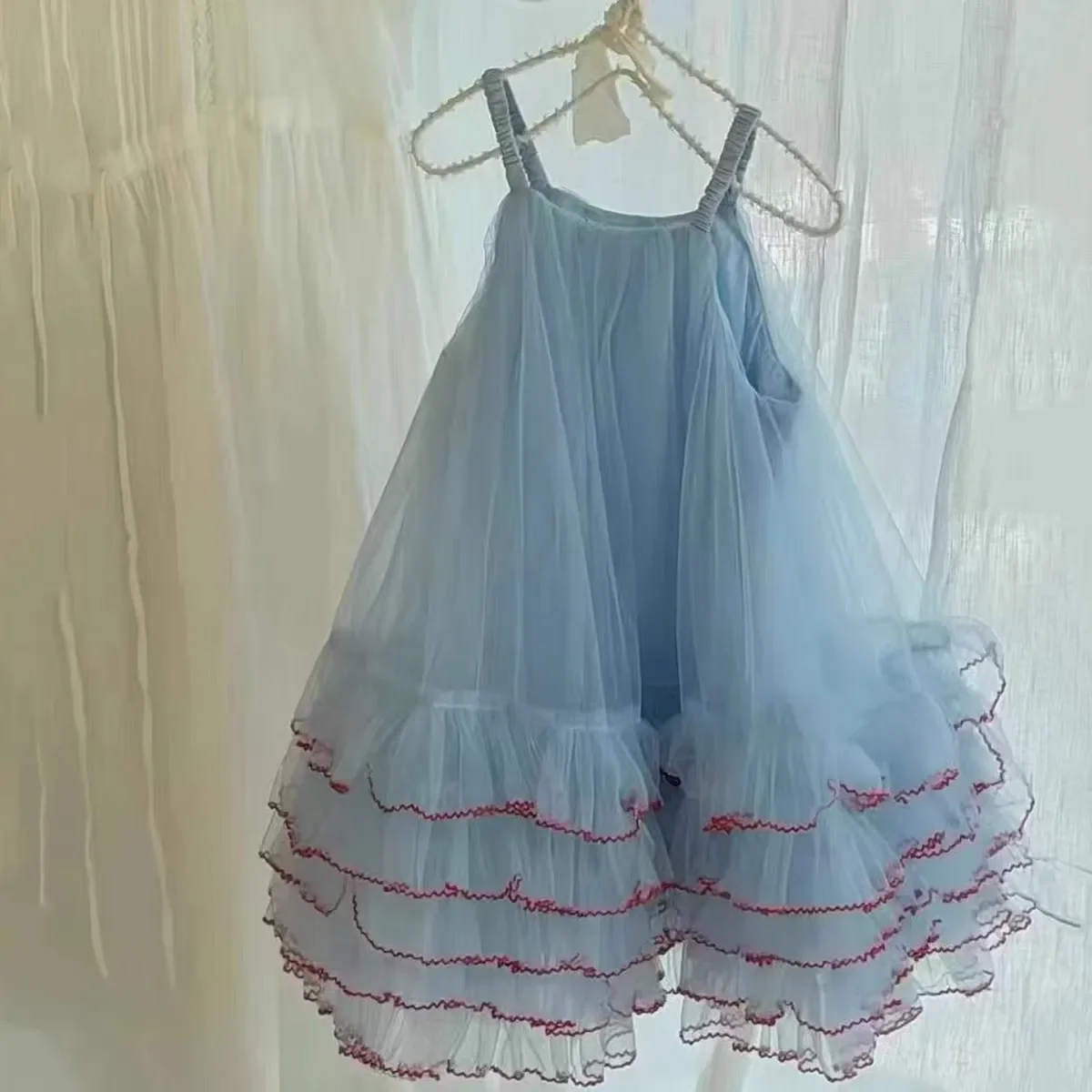 

Girls' Dress Summer 2026 New Collection Children's Sweet Multi layer Lace Holiday Style Cake Skirt 2 4 6 7Y